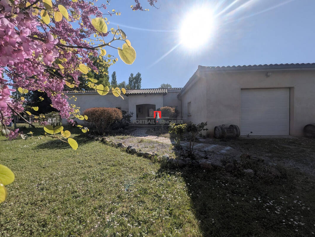 Maison à BRAUD-ET-SAINT-LOUIS