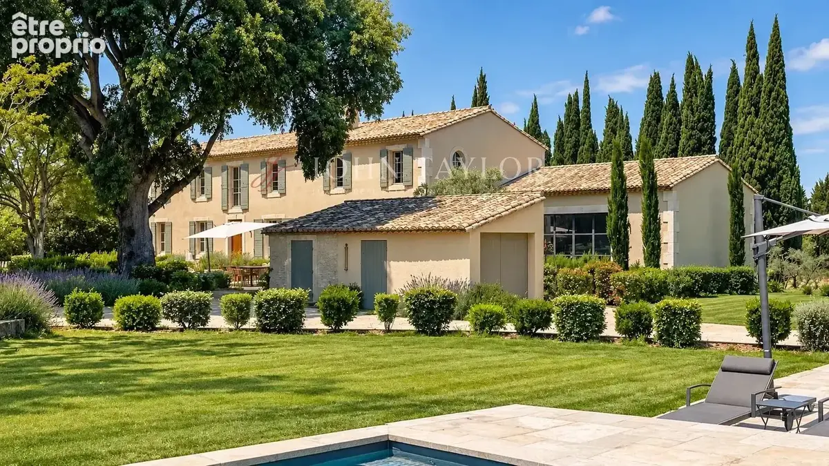 Mas contemporain avec piscine et champ de plus de 60 oliviers à Saint-Rémy-de-Provence - photo 2