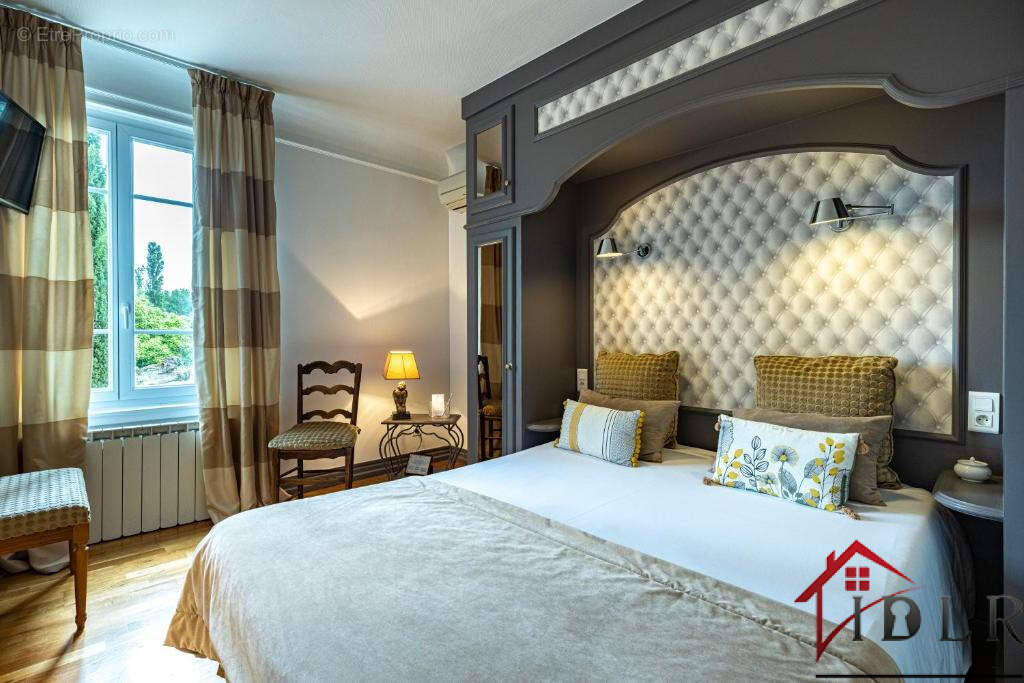 Commerce à VERDUN-SUR-LE-DOUBS