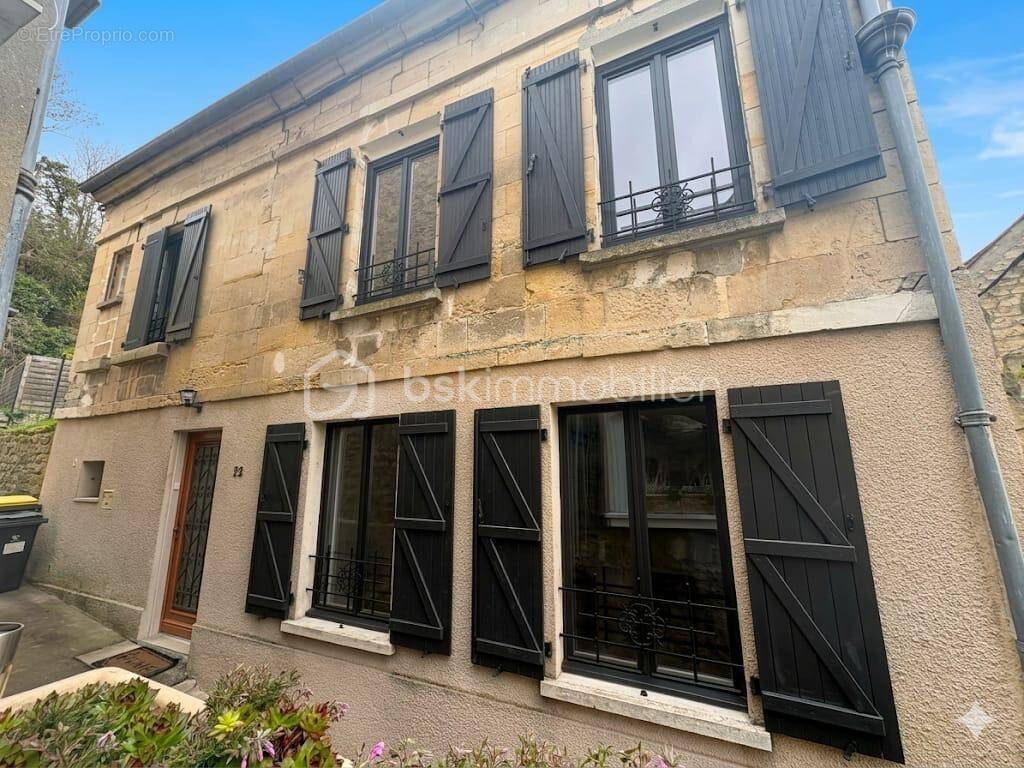 Maison à CHARS