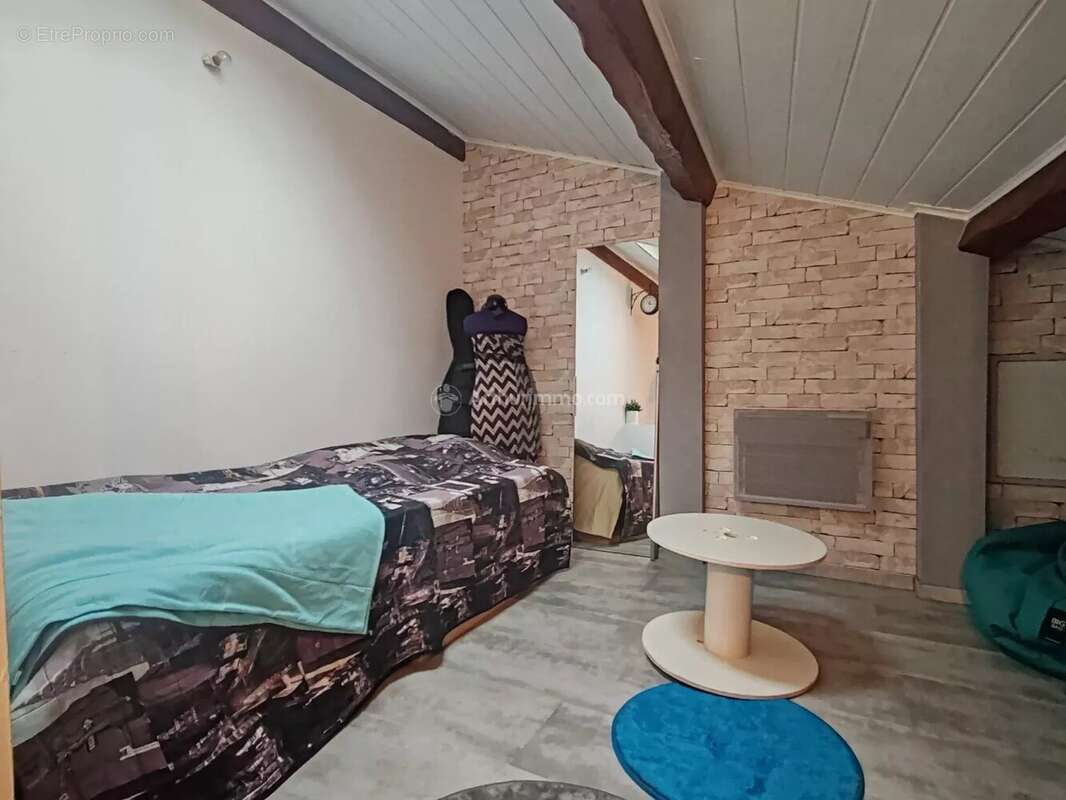 Maison à LASGRAISSES