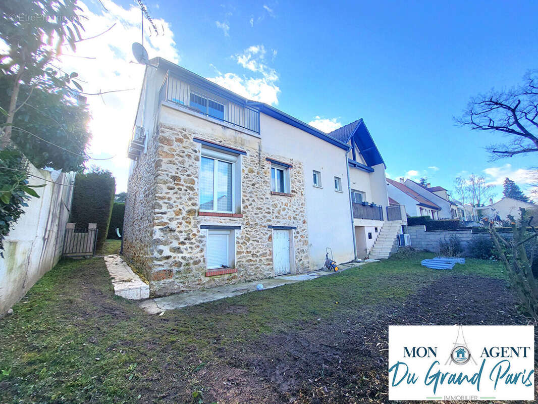 Maison à VILLEBON-SUR-YVETTE