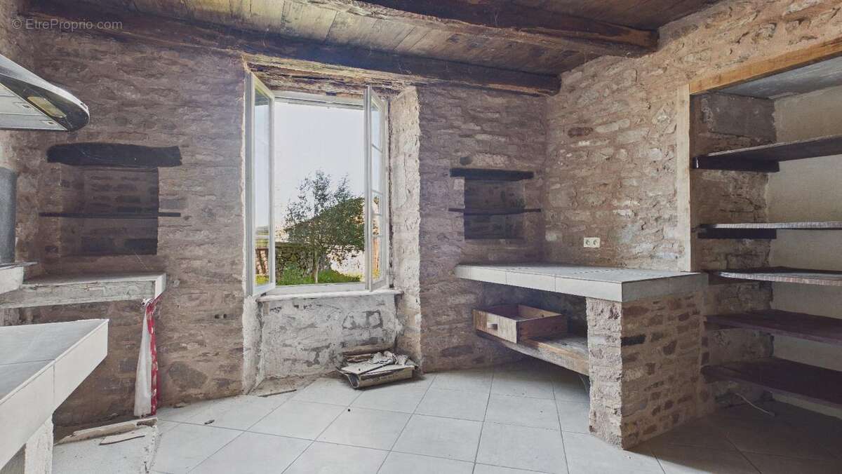 Maison à LE TRUEL