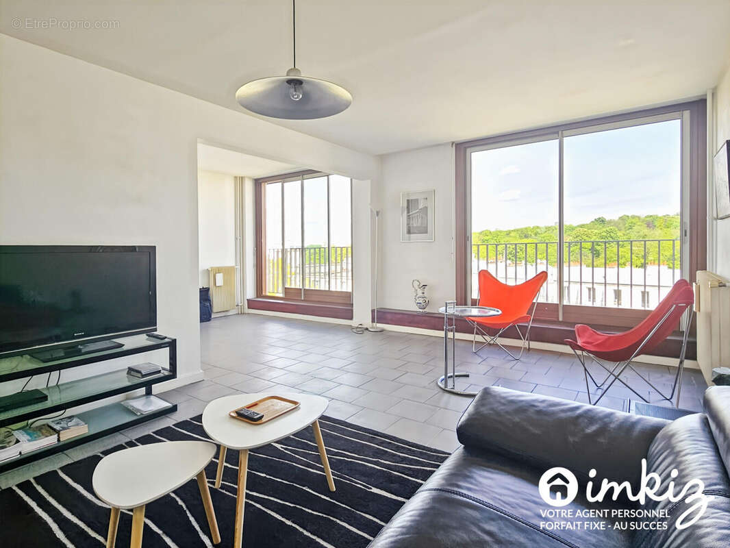 Appartement à PARIS-11E