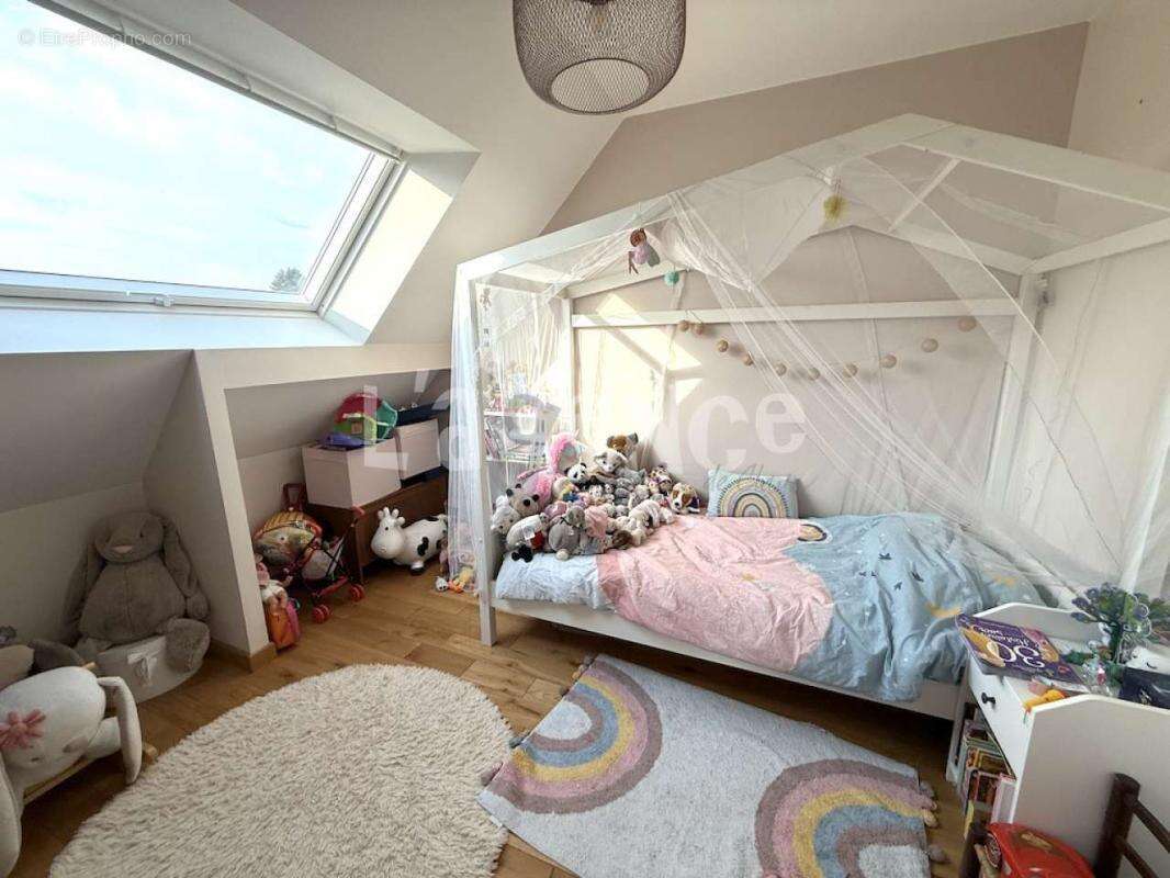 Maison à CLAYE-SOUILLY