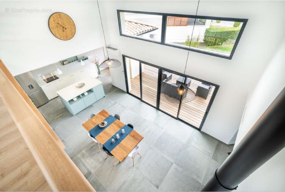 Terrain à CADILLAC-EN-FRONSADAIS