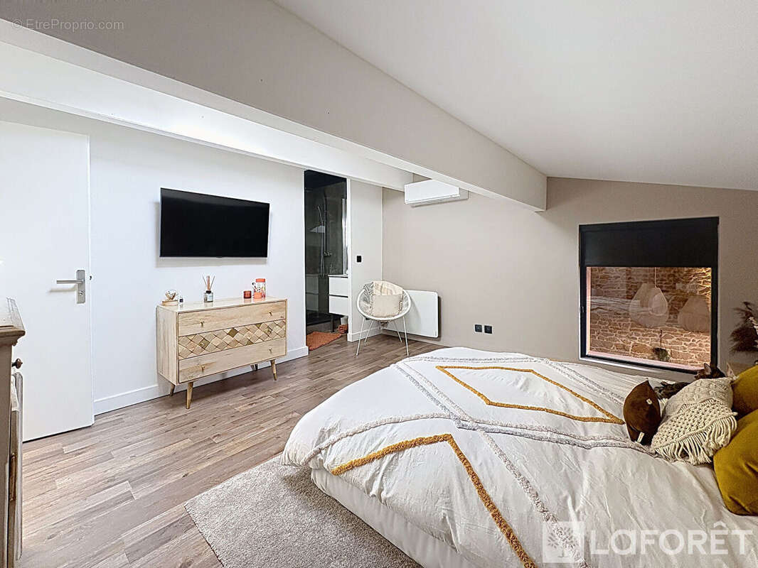 Maison à SAINT-ROMAIN-AU-MONT-D'OR