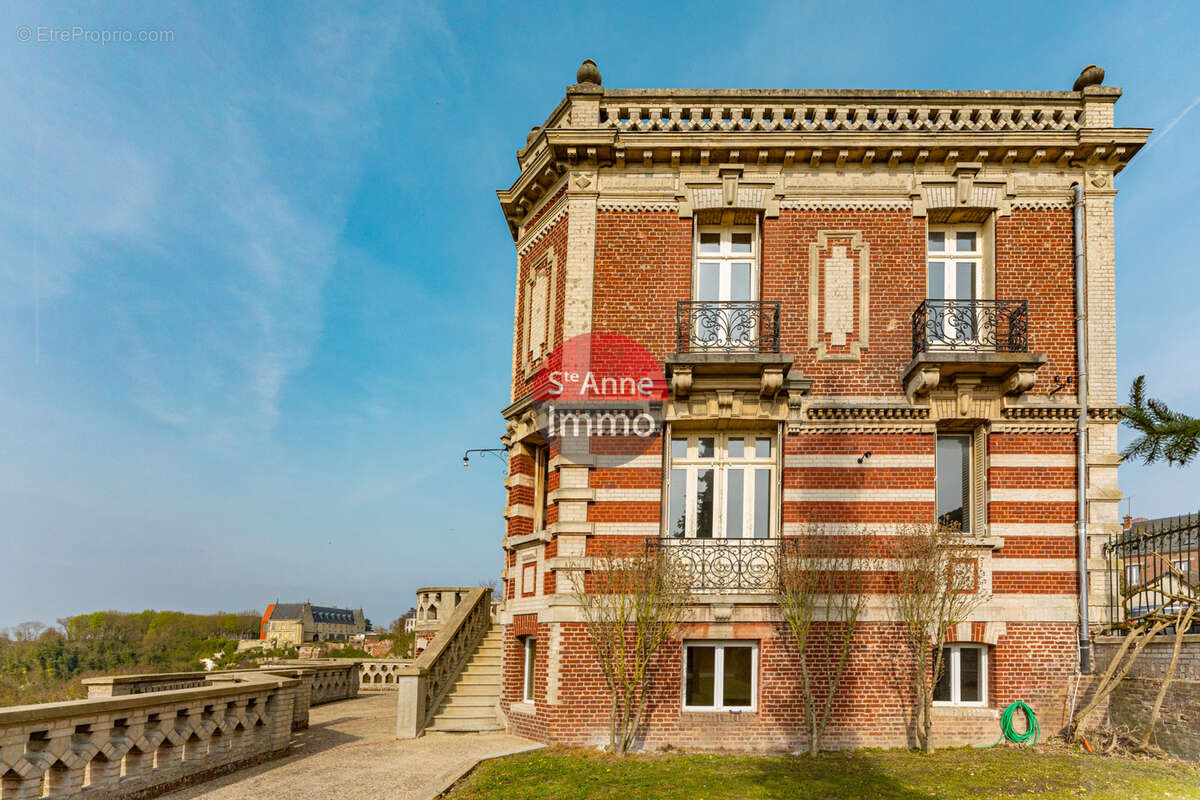 Maison à MONTDIDIER
