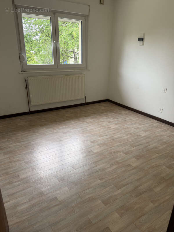 Maison Individuelle de 135 m2 sur sous-sol en impasse - photo 7