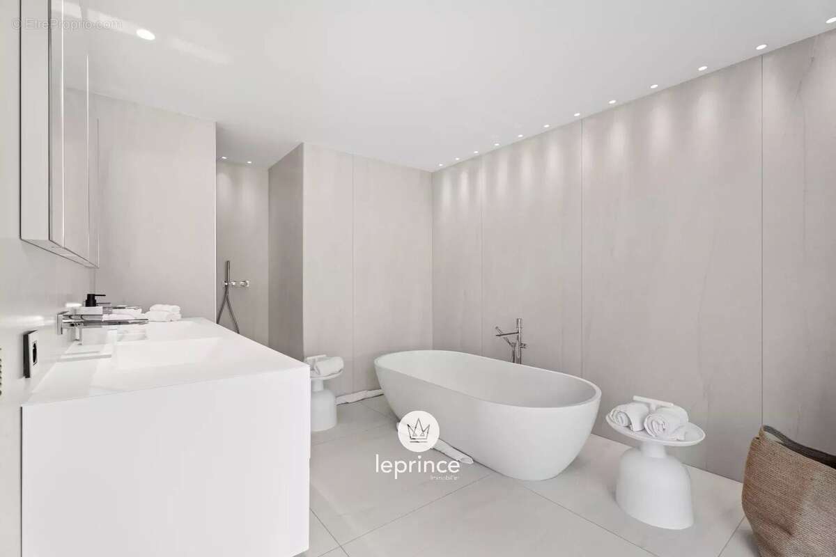 Maison à VILLEFRANCHE-SUR-MER