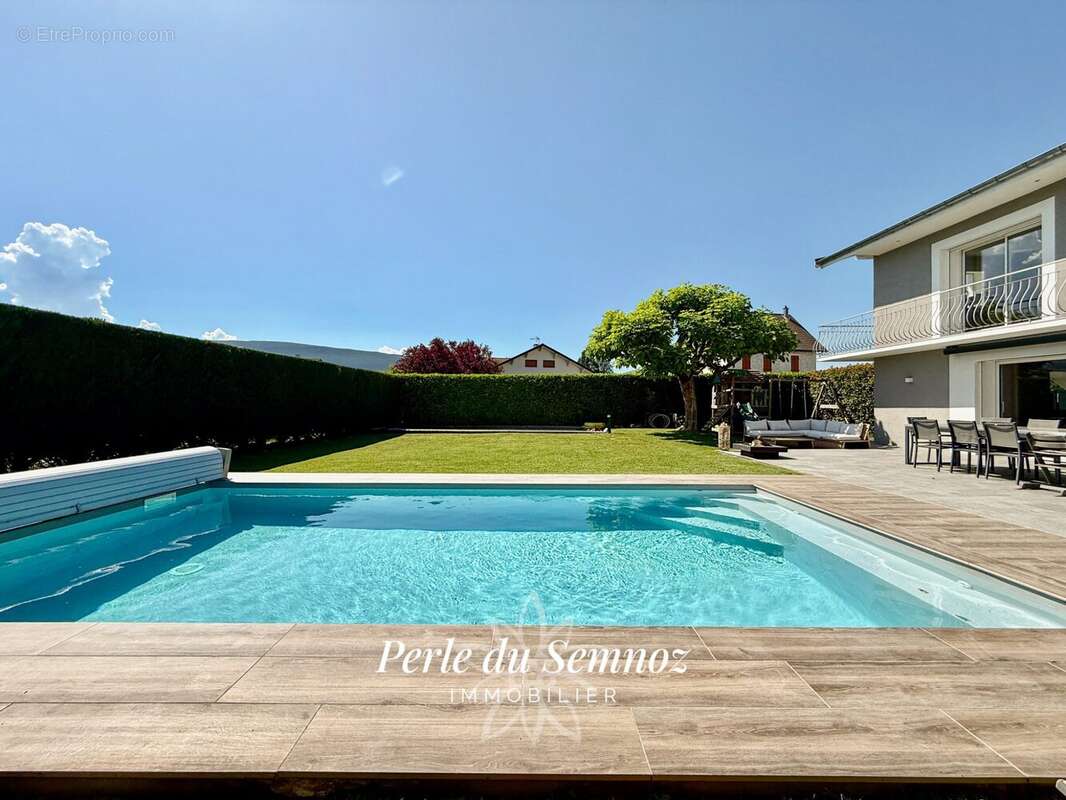 Maison 180 m² à Hauteville-Sur-Fier  - photo 2