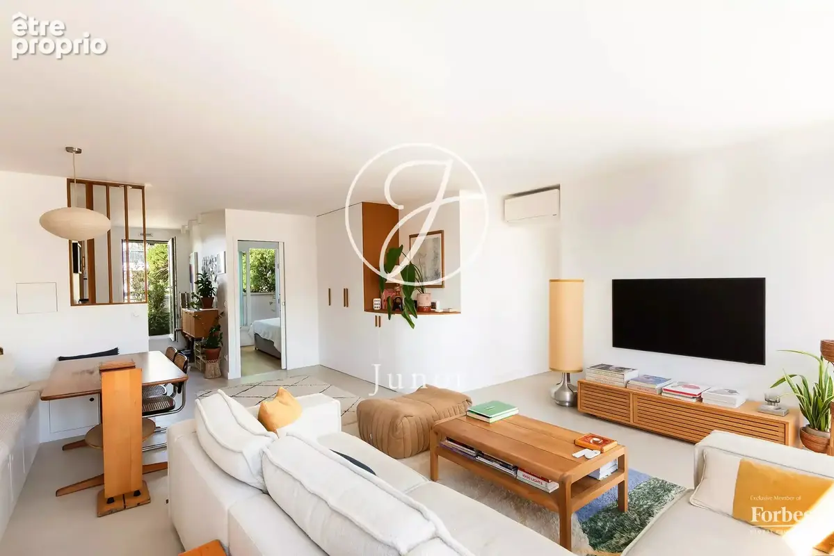 Paris 18e - MARCADET / LAMARCK - Appartement - 3 pièces - 80,03m² Carrez - 2 chambres -  Terrasse et 2 balcons de 29m² - Dernier - photo 19