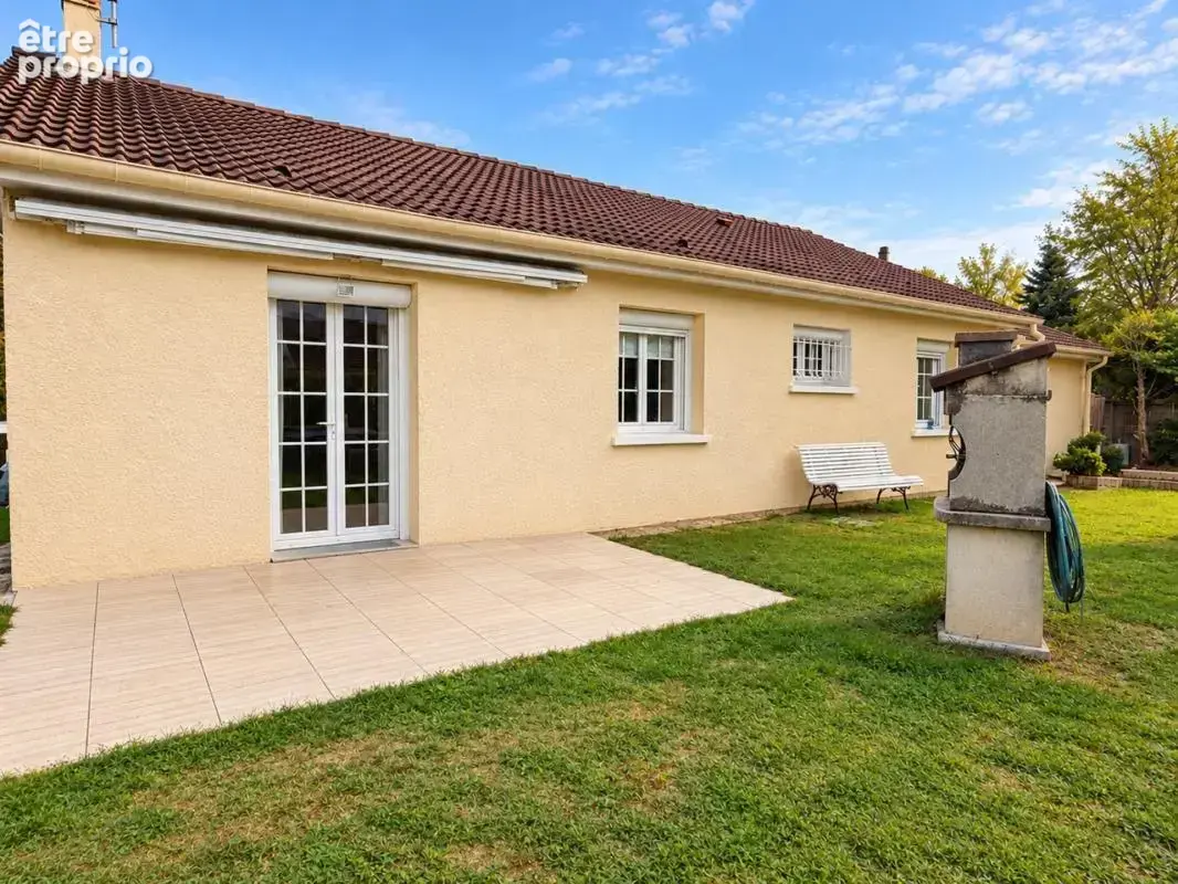 Pavillon individuel de plain pied avec piscine - photo 11