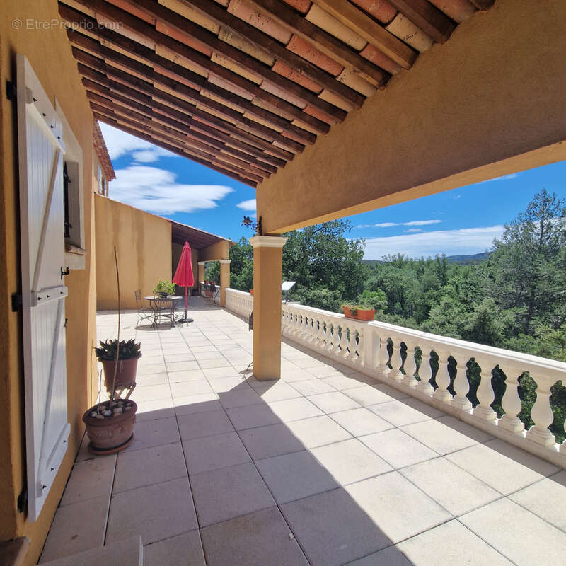 Propriété 10 pièces 8 chambres avec piscine à Lorgues… - photo 2