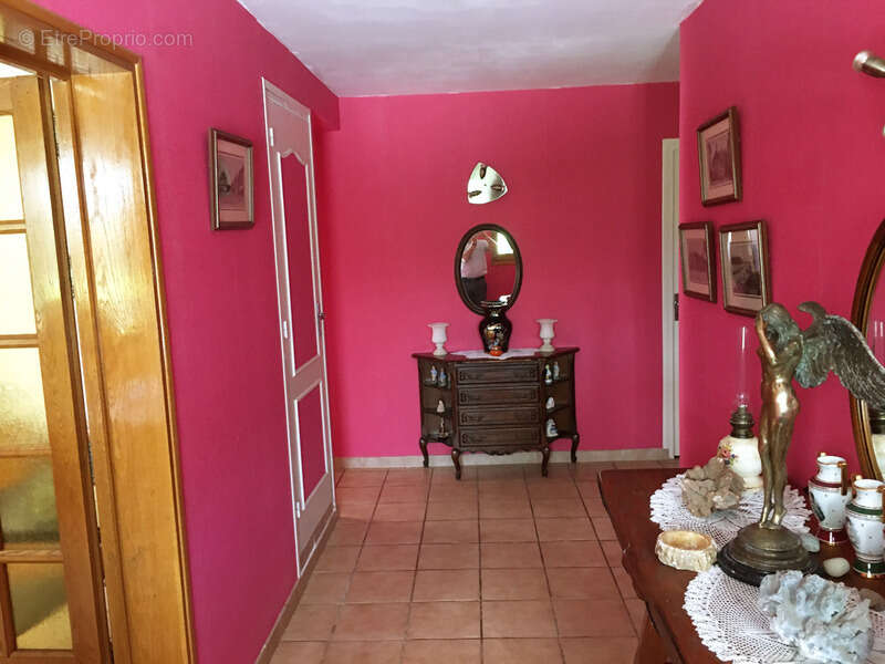 Maison à LIMOGNE-EN-QUERCY