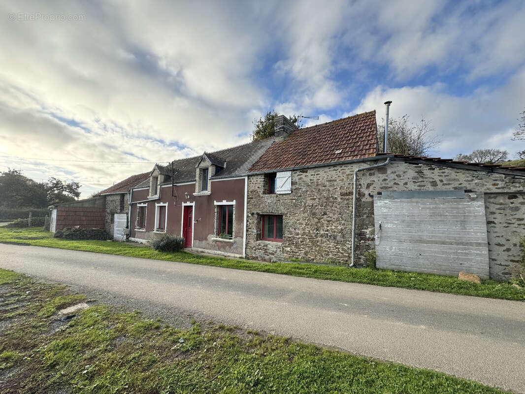 Maison à LE MESNIL