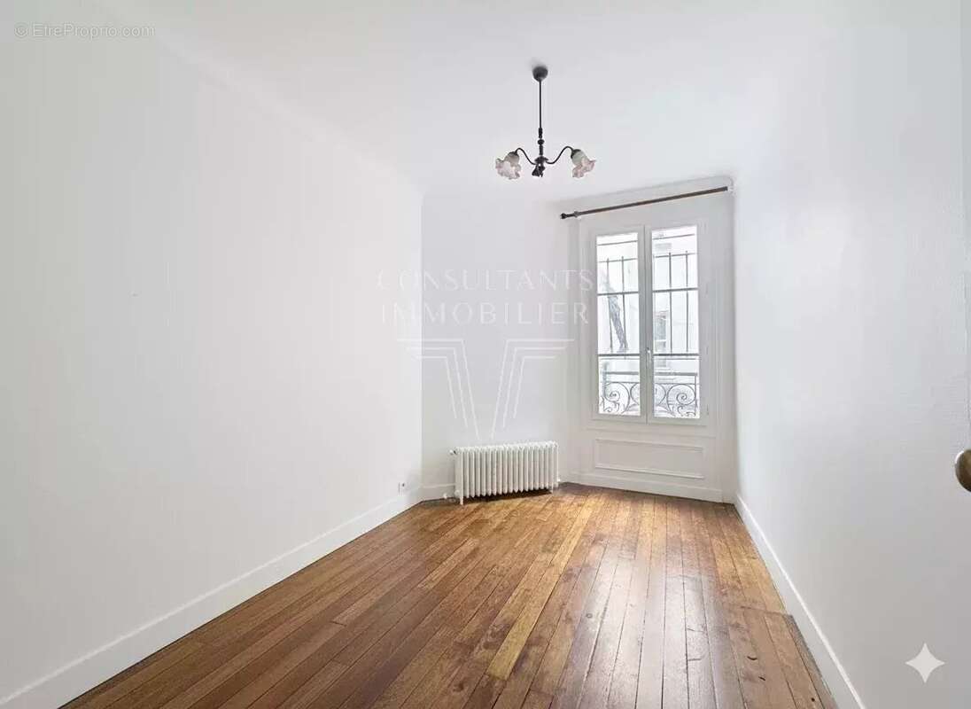 Appartement à PARIS-6E