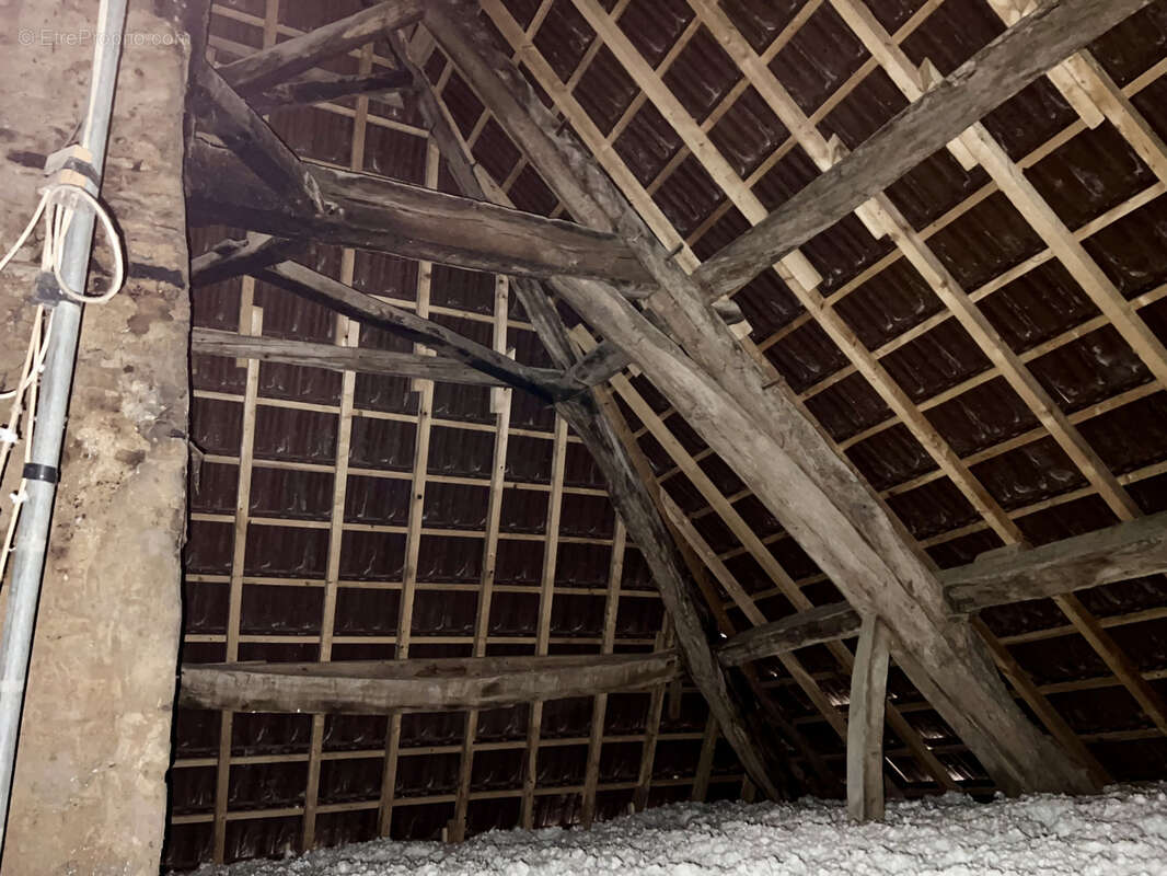 Maison à LE DESCHAUX