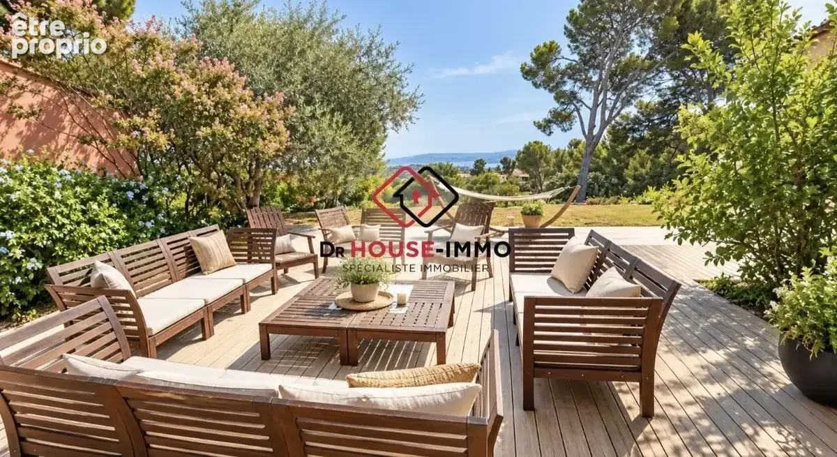 Maison 5 pièces 237 m² à vendre à Ollioules (83190) - photo 6