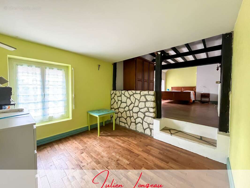 Maison à THURE