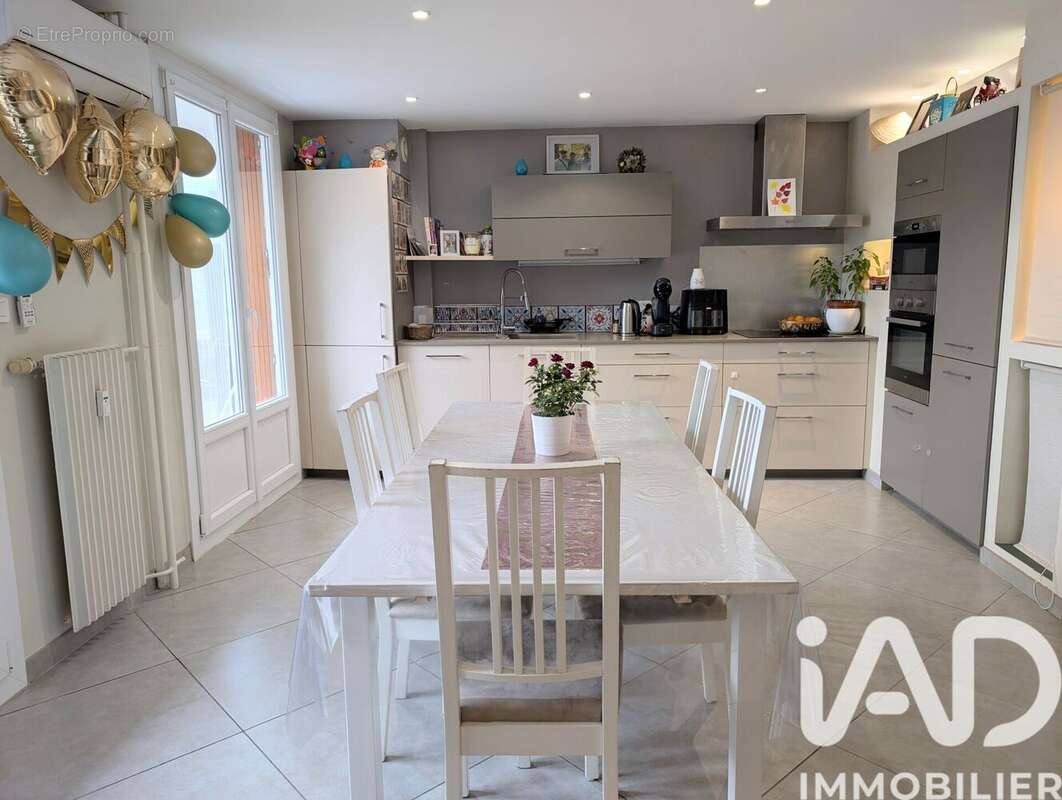 Photo 2 - Appartement à GRENOBLE