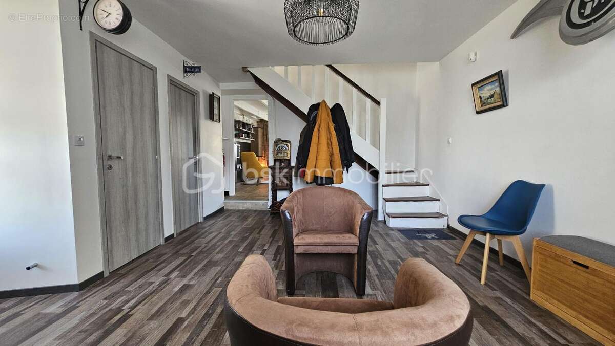 Maison à COMMANA