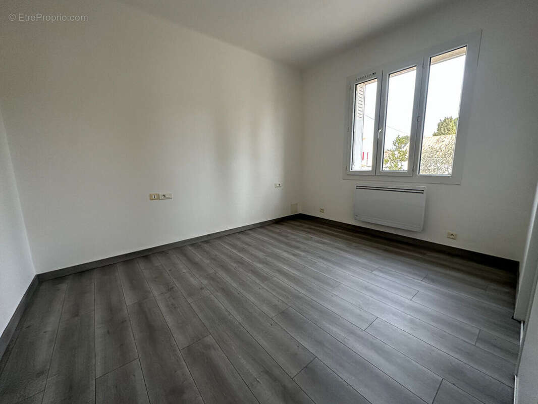 Maison 127m² à saint-mitre-les-remparts - photo 6