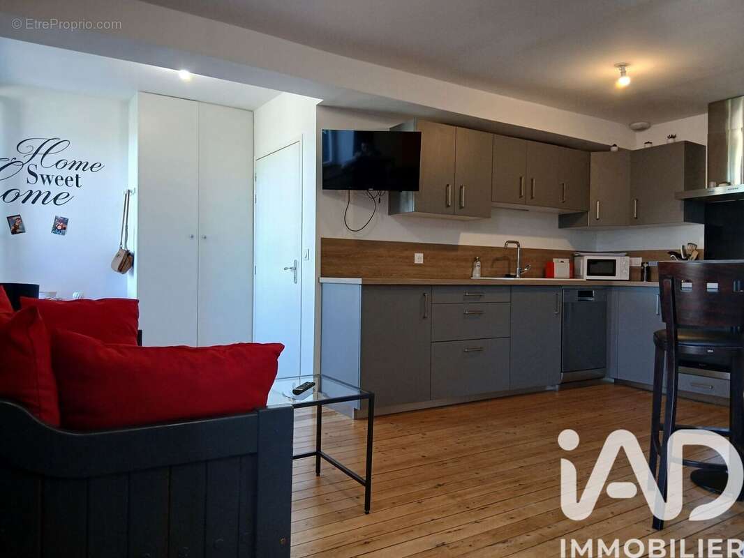 Maison 247 m² à Beuxes  - photo 5