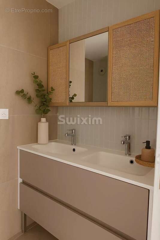 Appartement à CHAMPAGNE-AU-MONT-D'OR