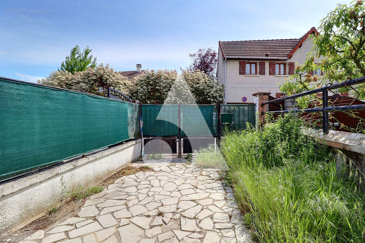 Maison à BEZONS