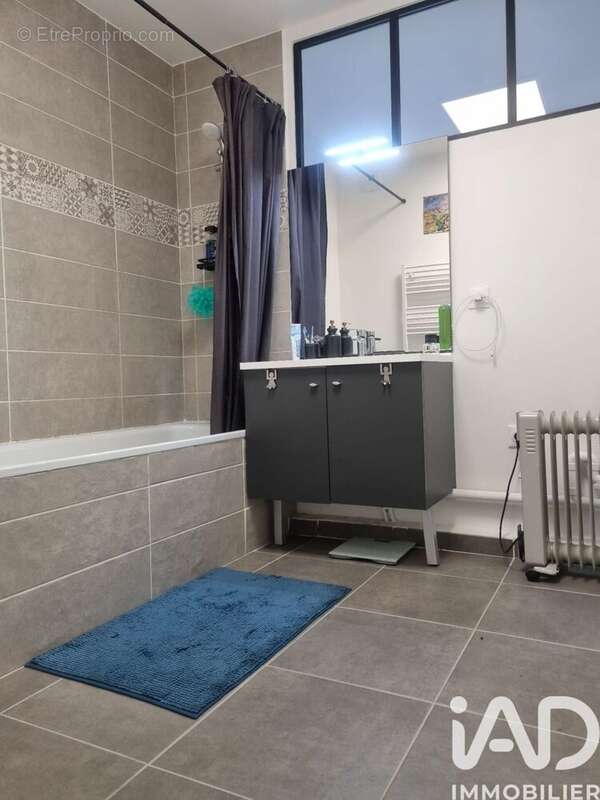 Photo 6 - Appartement à MARSEILLE-13E