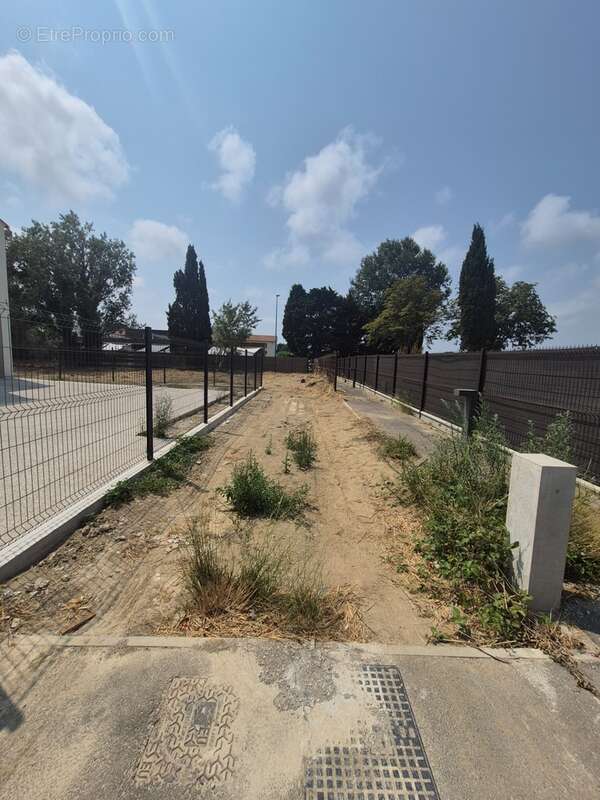 Terrain à vendre 2064 m²  - SAINTE MARIE LA MER - A 5 min des plages - photo 8