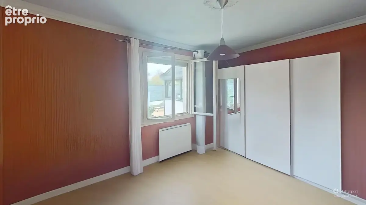 LES GARENNES SUR LOIRE, maison familiale, beaux volumes, 845m² de terrain, - photo 8