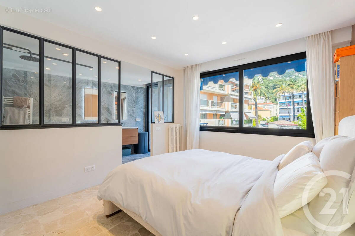 Appartement à BEAULIEU-SUR-MER