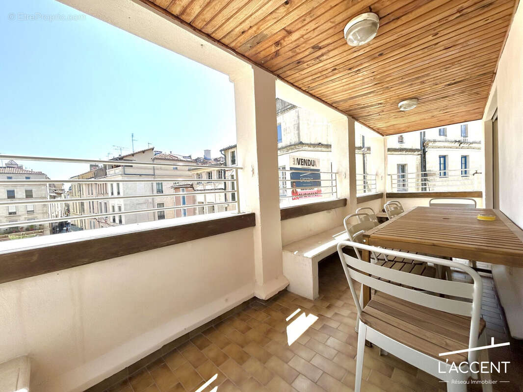 Appartement à NIMES
