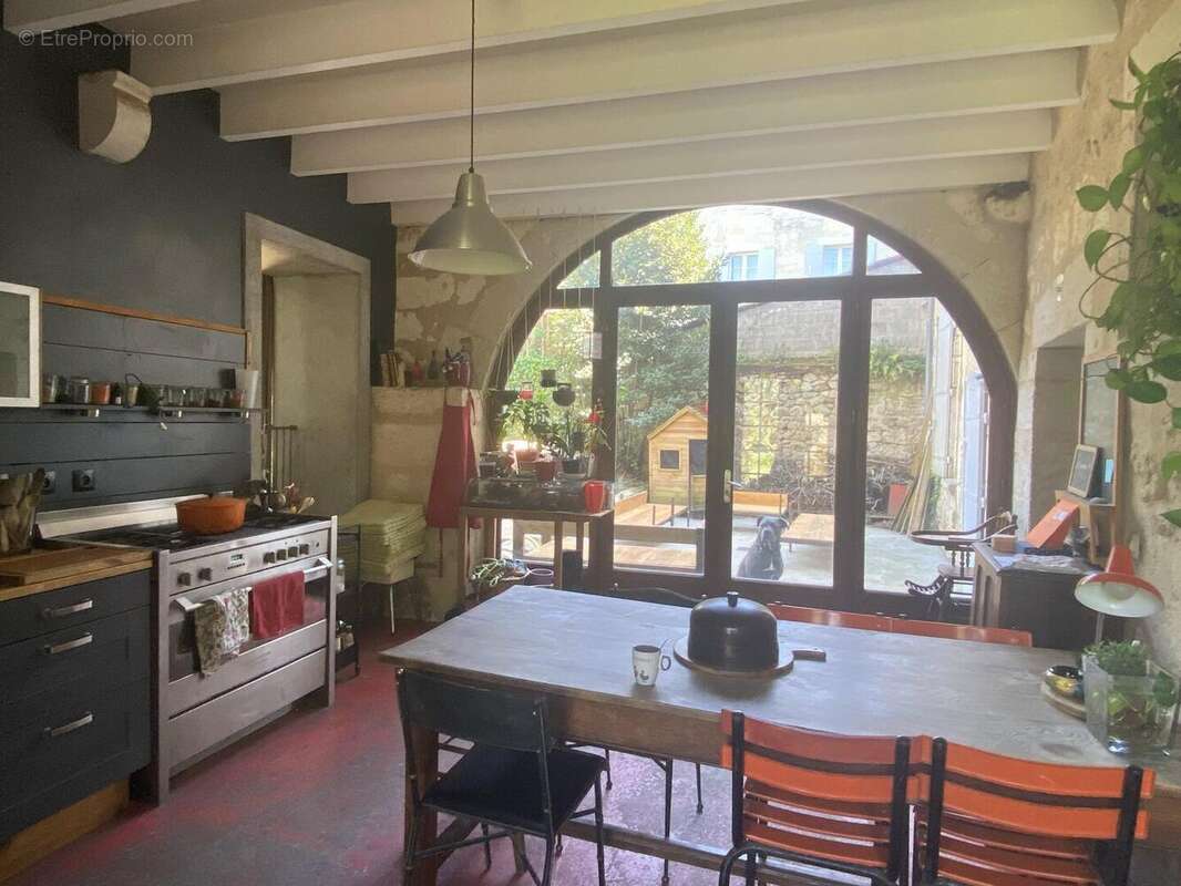 73E199D5204C48B9B84DED83F2440B13 - Maison à LIBOURNE