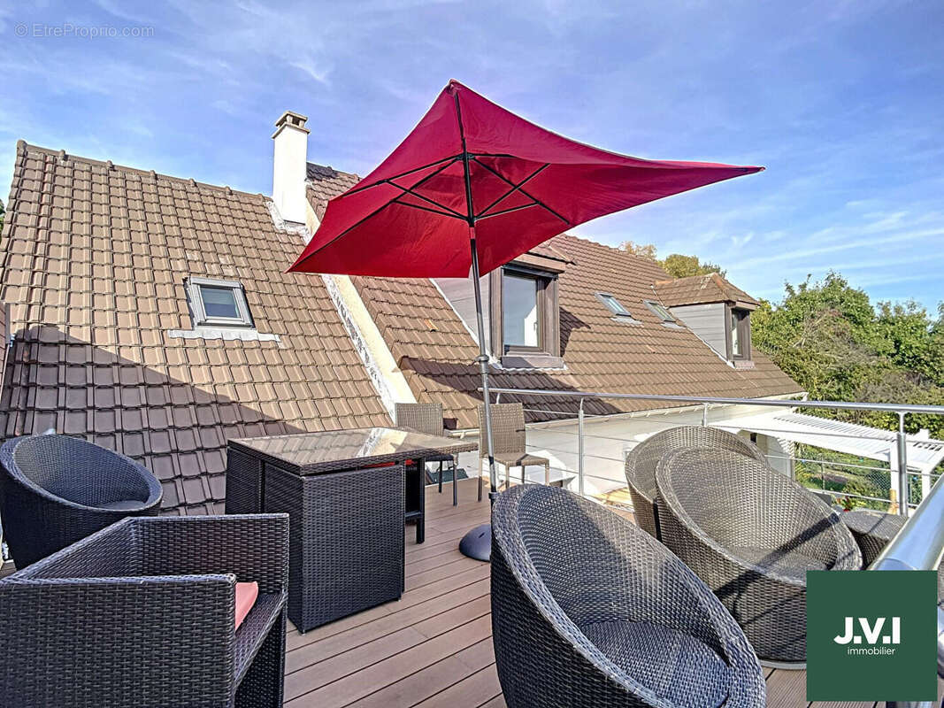 Maison à DEUIL-LA-BARRE