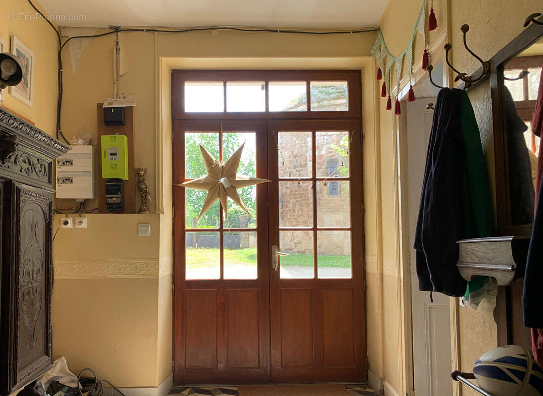 Maison à CHAMPAGNE-MOUTON