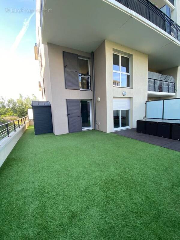 Appartement à VILLENEUVE-LE-ROI