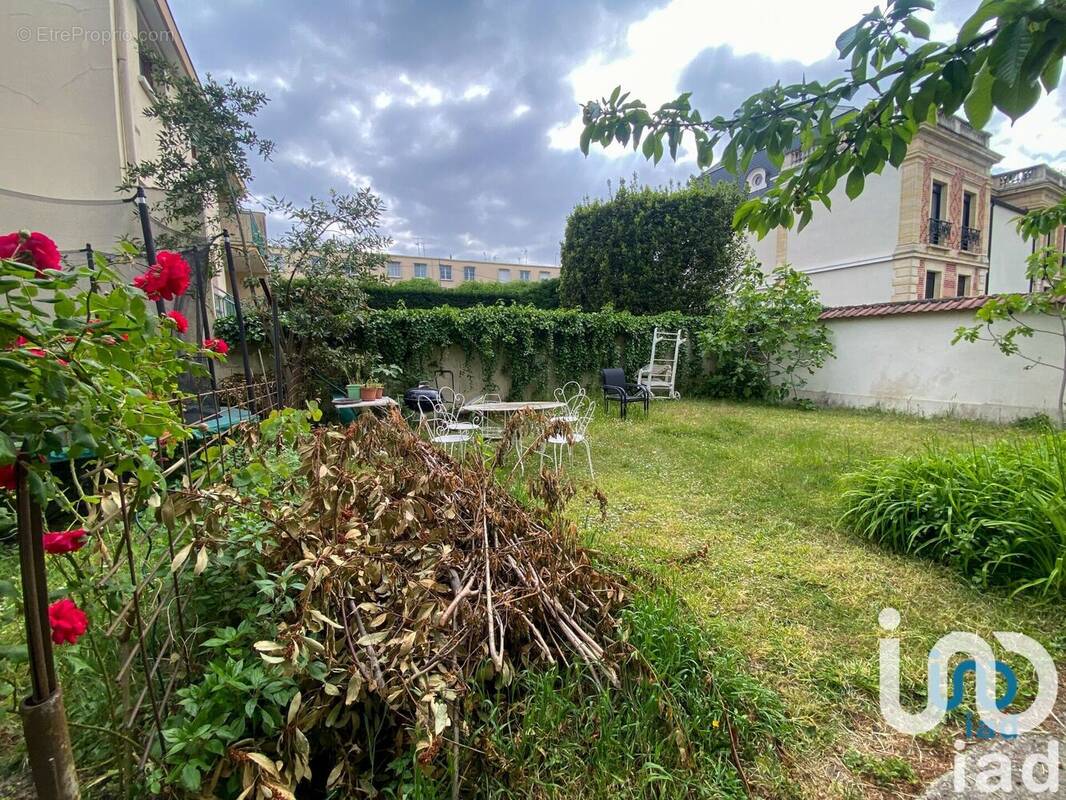 Photo 1 - Appartement à SAINT-MAUR-DES-FOSSES