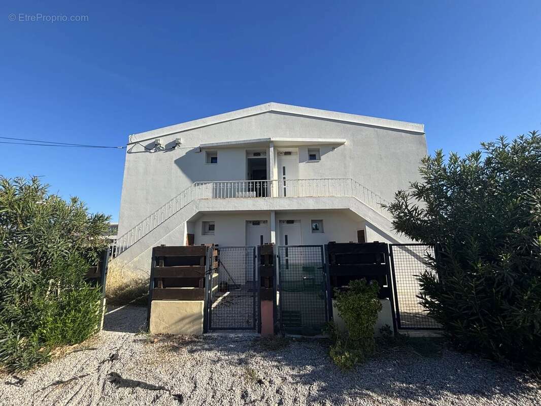 Appartement à LEZIGNAN-CORBIERES