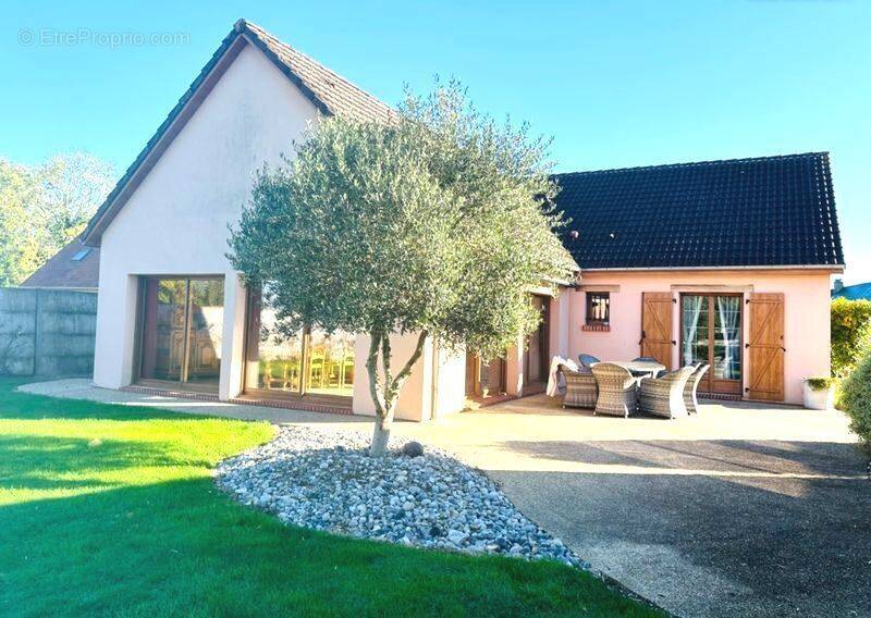 Maison à TOURVILLE-LA-CHAPELLE