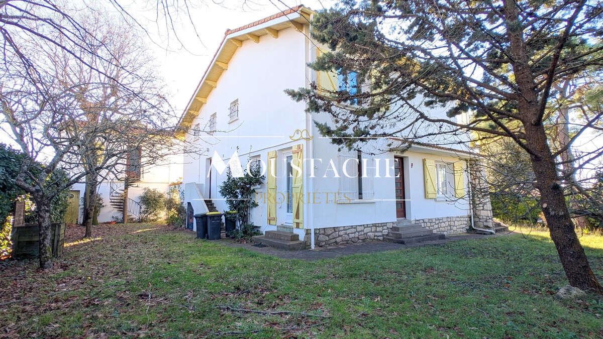 Villa balnéaire - à 250m de l' océan - - photo 12