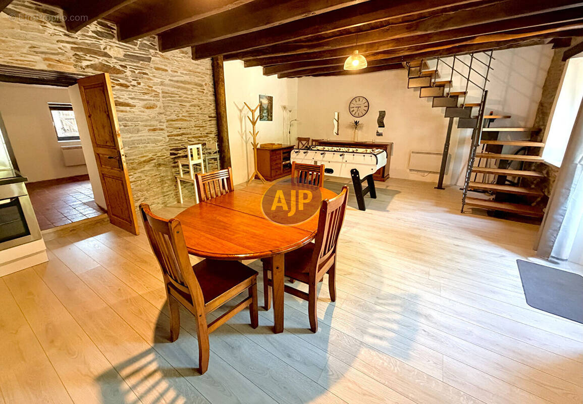 Maison à GUEMENE-PENFAO