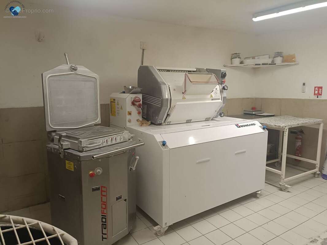 Commerce 120 m² à Longages  - photo 5