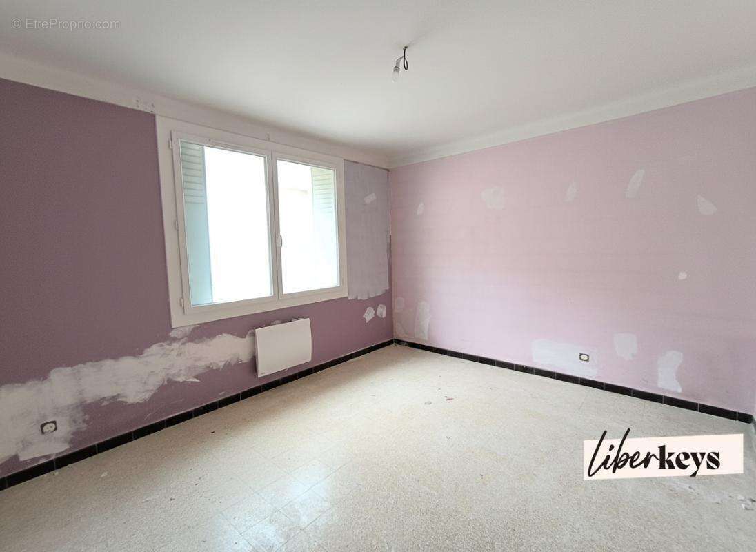 Appartement à CAUMONT-SUR-DURANCE