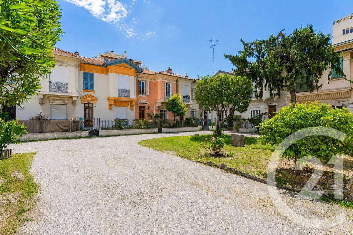 Maison 97 m² à Nice  - photo 14