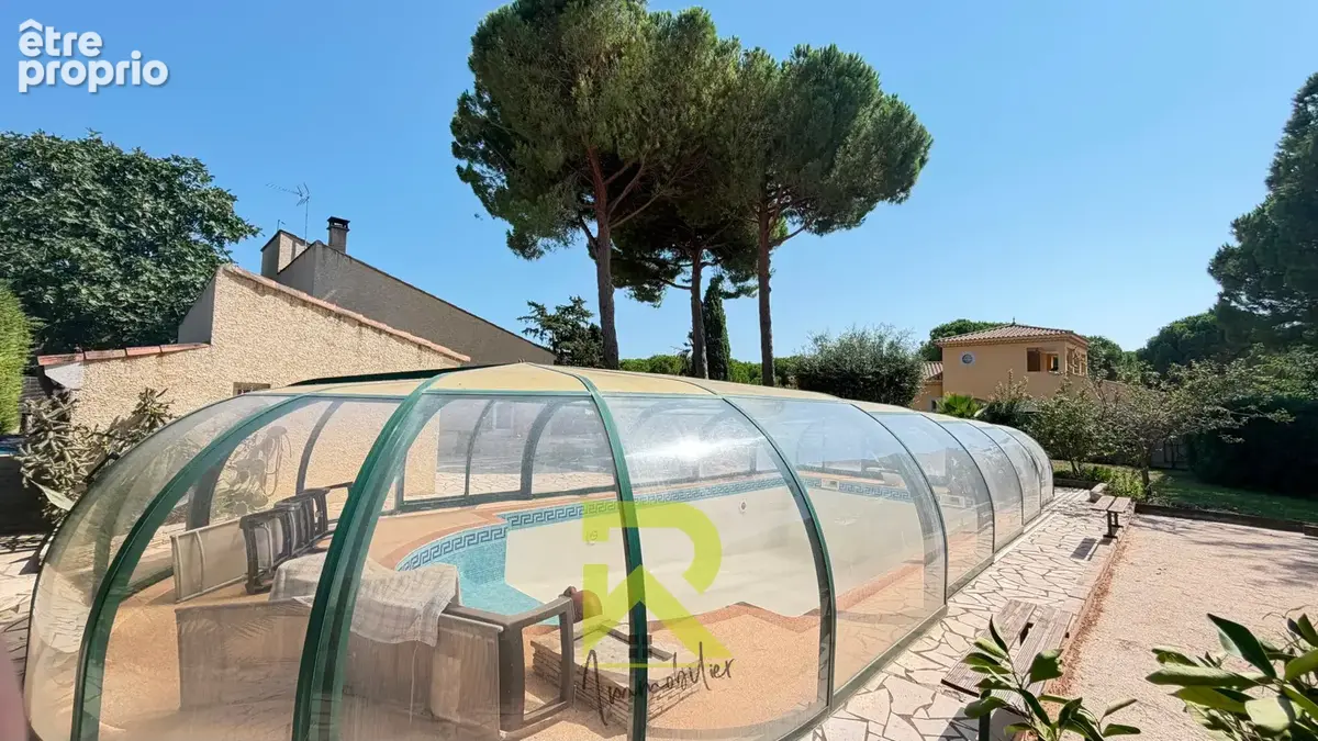 Grau d’Agde   Authentique propriété languedocienne avec piscine sur 1 561 m2 de terrain - photo 6