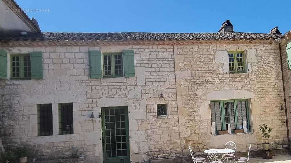 Maison à TOURNON-D'AGENAIS