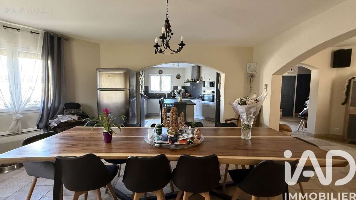 Photo 4 - Maison à BELLEGARDE